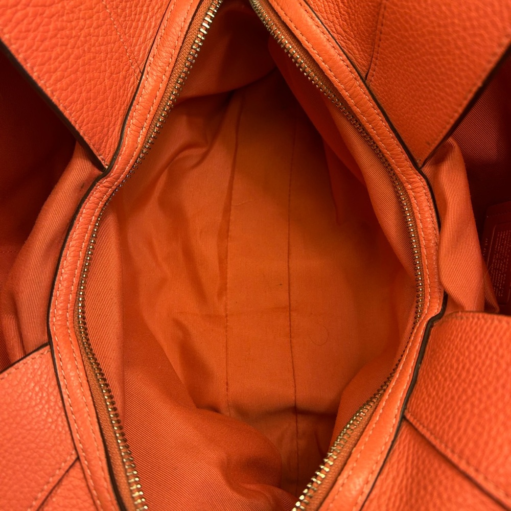 Coach Lexy Vibrant Orange Leather Shoulder Bag with Studs.  With wallet - Picture 12 of 15